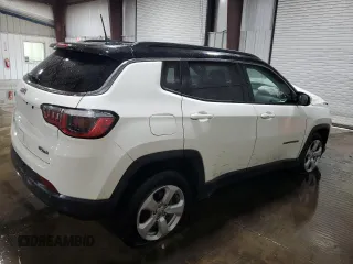 2019 Jeep Compass Altitude z VIN 3C4NJDBBXKT656785, wystawiony jako Copart lot #59485815 z przebiegiem 85 940 mil mil oraz Szkoda całkowita • Salvage title. Historia ofert i sprzedaży dostępna na DreamBid. Obrazek 3.