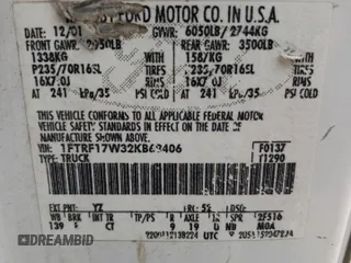 2002 Ford F-150 XL with VIN 1FTRF17W32KB68406, listed as a Copart auction lot 86059454 with 322,076 mi miles and Salvage Title. Bid and sale history available at carsss.com. Image 14.