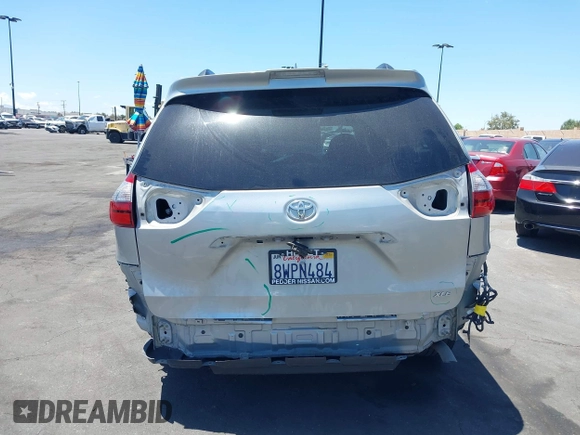2020 Toyota Sienna XLE Auto Access Seat with VIN 5TDYZ3DC5LS054619, listed as a IAAI auction lot 42266295 with 94,703 mi miles and . Bid and sale history available at DreamBid. Image 17.