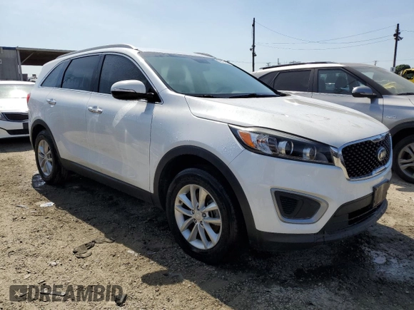 2018 Kia Sorento L with VIN 5XYPG4A31JG346631, listed as a Copart auction lot 50073165 with 126,182 mi miles and Clean Title. Bid and sale history available at carsss.com. Image 4.