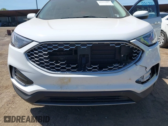 2024 Ford Edge SEL with VIN 2FMPK4J93RBA77417, listed as a IAAI auction lot 42133267 with 29,059 mi miles. Bid and sale history available at carsss.com. Image 6.