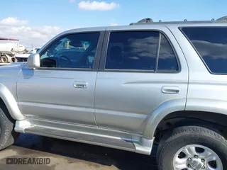 2001 Toyota 4Runner SR5 with VIN JT3GN86RX10208106, listed as a IAAI auction lot 41431091 with 305,859 mi miles. Bid and sale history available at carsss.com. Image 13.