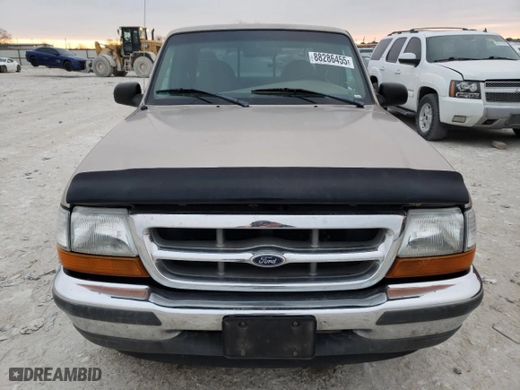 1998 Ford Ranger XL with VIN 1FTYR14U0WTA32272, listed as a Copart auction lot 88286455 with 276,912 mi miles and Clean Title. Bid and sale history available at carsss.com. Image 5.