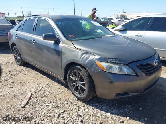 2009 Toyota Camry LE with VIN 4T1BK46K99U079706, listed as a IAAI auction lot 41774449 with 273,513 mi miles. Bid and sale history available at carsss.com. Image 1.