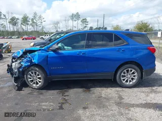 2019 Chevrolet Equinox LS with VIN 3GNAXHEV2KS521825, listed as a IAAI auction lot 41761311 with 117,207 mi miles. Bid and sale history available at carsss.com. Image 14.