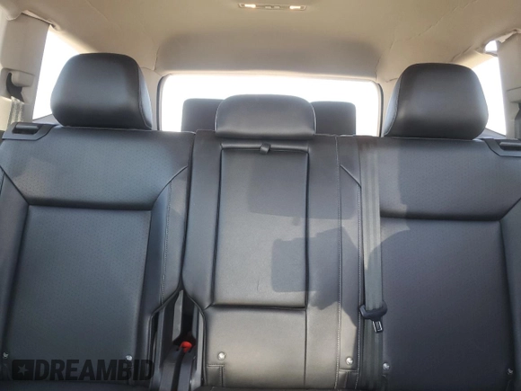 2019 Volkswagen Atlas SE with VIN 1V2DR2CA0KC506970, listed as a Copart auction lot 43839485 with 137,618 mi miles and Clean title. Bid and sale history available at DreamBid. Image 10.