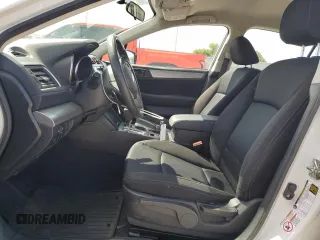 2017 Subaru Legacy с VIN 4S3BNAA64H3056911, выставлен на аукционе Copart как лот 61802015 с пробегом 82 265 миль миль и Списание • Salvage title. История ставок и продаж доступна на DreamBid. Изображение 7.