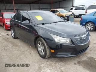 2014 Chevrolet Cruze 1LT with VIN 1G1PC5SB7E7478621, listed as a IAAI auction lot 41213583 with 182,569 mi miles. Bid and sale history available at carsss.com. Image 1.