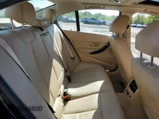 2015 BMW 3 Series 328i xDrive z VIN WBA3B5G58FNS12126, wystawiony jako Copart lot #56388875 z przebiegiem 68 386 mil mil oraz Szkoda całkowita • Salvage title. Historia ofert i sprzedaży dostępna na DreamBid. Obrazek 10.