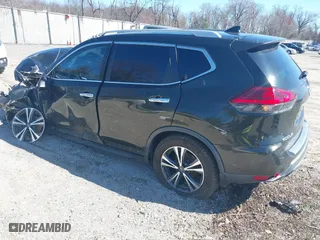 2017 Nissan Rogue SV with VIN 5N1AT2MV6HC735732, listed as a IAAI auction lot 41829402 with 123,483 mi miles. Bid and sale history available at carsss.com. Image 3.