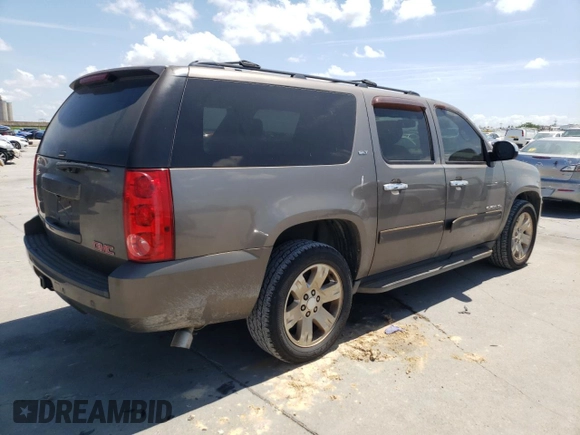 2011 GMC Yukon XL SLT with VIN 1GKS1KE06BR130717, listed as a Copart auction lot 54953325 with 226,053 mi miles and Clean Title. Bid and sale history available at carsss.com. Image 3.