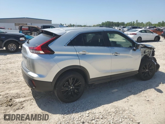 2024 Mitsubishi Eclipse Cross LE z VIN JA4ATVAA9RZ014479, wystawiony jako Copart lot #52881185 z przebiegiem 19 406 mil mil oraz Czysty tytuł • Clean title. Historia ofert i sprzedaży dostępna na DreamBid. Obrazek 3.