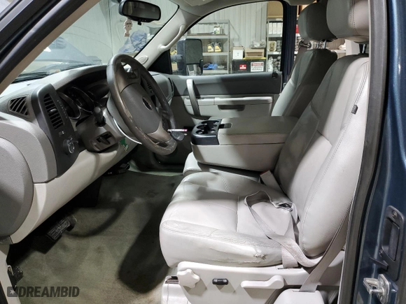 2011 GMC Sierra 1500 SLE with VIN 1GTR2VE33BZ431514, listed as a Copart auction lot 52007065 with 155,285 mi miles and Salvage Title. Bid and sale history available at carsss.com. Image 7.