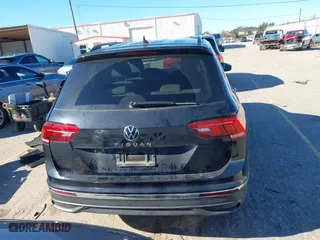 2022 Volkswagen Tiguan S with VIN 3VV1B7AX7NM107779, listed as a IAAI auction lot 41210258 with 57,154 mi miles. Bid and sale history available at carsss.com. Image 17.