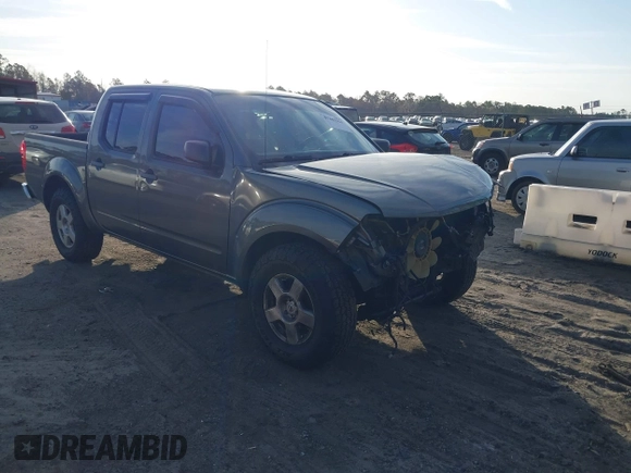 2008 Nissan Frontier SE z VIN 1N6AD07U28C448586, wystawiony jako IAAI lot #41245564 z przebiegiem 176 279 mil mil oraz . Historia ofert i sprzedaży dostępna na DreamBid. Obrazek 1.