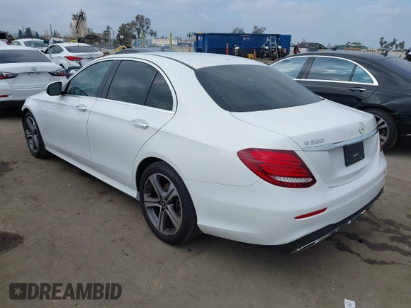 2020 Mercedes-Benz E 350 with VIN W1KZF8DB7LA818152, listed as a IAAI auction lot 41871865 with 89,101 mi miles and . Bid and sale history available at DreamBid. Image 3.