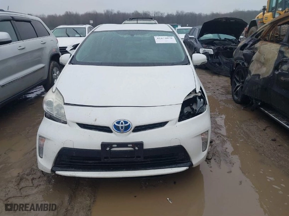 2015 Toyota Prius Four with VIN JTDKN3DU8F0426293, listed as a IAAI auction lot 41674070 with 140,152 mi miles. Bid and sale history available at carsss.com. Image 13.