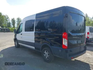 2015 Ford Transit Cargo z VIN 1FTYR2CMXFKB28360, wystawiony jako IAAI lot #42312402 z przebiegiem 126 228 mil mil oraz . Historia ofert i sprzedaży dostępna na DreamBid. Obrazek 3.