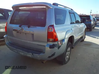 2007 Toyota 4Runner SR5 with VIN JTEZU14R378080220, listed as a IAAI auction lot 41840419 with 204,652 mi miles and . Bid and sale history available at DreamBid. Image 4.