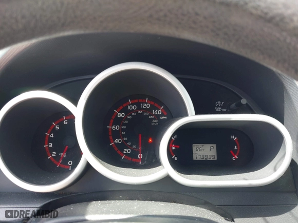 2009 Toyota Matrix S with VIN 2T1LE40E49C001740, listed as a IAAI auction lot 42088899 with 173,939 mi miles. Bid and sale history available at carsss.com. Image 7.