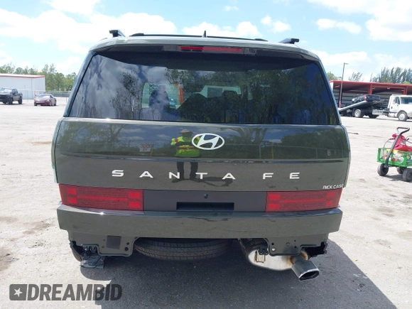 2025 Hyundai Santa Fe SEL z VIN 5NMP24GL6SH108447, wystawiony jako IAAI lot #42170601 z przebiegiem 610 mil mil oraz . Historia ofert i sprzedaży dostępna na DreamBid. Obrazek 17.