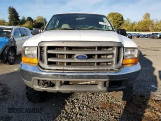 2001 Ford Super Duty F-250 XL with VIN 1FTNX21L51EA29472, listed as a Copart auction lot 77810274 with 241,055 mi miles and Salvage Title. Bid and sale history available at carsss.com. Image 5.