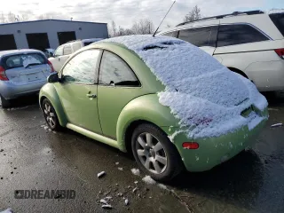 2003 Volkswagen New Beetle Coupe GLS with VIN 3VWCD21CX3M433037, listed as a Copart auction lot 44025405 with 163,718 mi miles and Clean Title. Bid and sale history available at carsss.com. Image 2.
