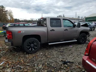 2012 Chevrolet Silverado 1500 LT with VIN 3GCPKSE7XCG266989, listed as a Copart auction lot 79245804 with 0 mi miles and Salvage Title. Bid and sale history available at carsss.com. Image 3.