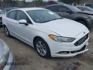 2018 Ford Fusion SE with VIN 3FA6P0H7XJR133587, listed as a IAAI auction lot 41968791 with 92,403 mi miles. Bid and sale history available at carsss.com. Image 1.