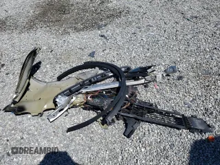 2022 Tesla Model Y Performance z VIN 7SAYGDEF0NF540933, wystawiony jako Copart lot #56087145 z przebiegiem 59 717 mil mil oraz Szkoda całkowita • Salvage title. Historia ofert i sprzedaży dostępna na DreamBid. Obrazek 12.