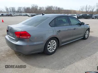 2015 Volkswagen Passat 1.8T Limited Edition with VIN 1VWAT7A31FC049502, listed as a IAAI auction lot 41833759 with 121,099 mi miles. Bid and sale history available at carsss.com. Image 4.