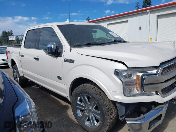 2018 Ford F-150 XL z VIN 1FTEW1EG4JFB76192, wystawiony jako IAAI lot #41678419 z przebiegiem 50 656 mil mil oraz . Historia ofert i sprzedaży dostępna na DreamBid. Obrazek 13.
