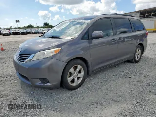2017 Toyota Sienna LE Auto Access Seat with VIN 5TDKZ3DC2HS866571, listed as a Copart auction lot 62213225 with 215,638 mi miles and Salvage title. Bid and sale history available at DreamBid. Image 1.