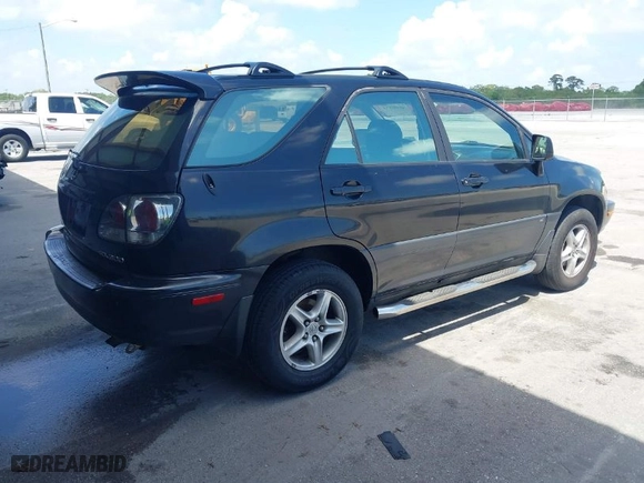 2001 Lexus RX 300 with VIN JTJHF10U810195662, listed as a IAAI auction lot 41952111 with NaN miles. Bid and sale history available at carsss.com. Image 4.