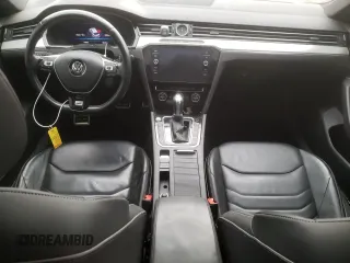 2019 Volkswagen Arteon SEL R-Line с VIN WVWSR7AN2KE026493, выставлен на аукционе Copart как лот 57613183 с пробегом 53 277 миль миль и . История ставок и продаж доступна на DreamBid. Изображение 8.