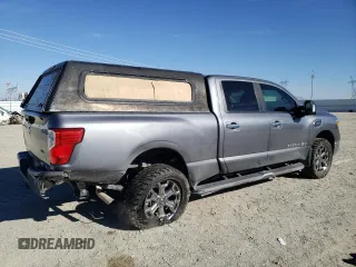 2018 Nissan Titan XD SV with VIN 1N6AA1F40JN507953, listed as a Copart auction lot 81959073 with 55,392 mi miles and Salvage Title. Bid and sale history available at carsss.com. Image 3.
