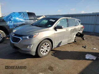 2018 Chevrolet Equinox LT z VIN 3GNAXSEV1JS575564, wystawiony jako Copart lot #44352285 z przebiegiem 126 060 mil mil oraz Szkoda całkowita • Salvage title. Historia ofert i sprzedaży dostępna na DreamBid. Obrazek 1.
