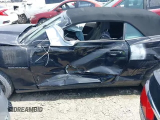 2012 Chevrolet Camaro LT z VIN 2G1FF3D36C9105871, wystawiony jako IAAI lot #37469138 z przebiegiem 169 448 mil mil oraz . Historia ofert i sprzedaży dostępna na DreamBid. Obrazek 17.