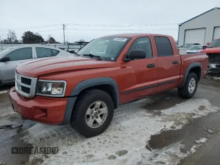 2008 Dodge Dakota с VIN 1D7HW78N28S541647, выставлен на аукционе Copart как лот 45364905 с пробегом 193 724 миль миль и Списание • Salvage title. История ставок и продаж доступна на DreamBid. Изображение 1.