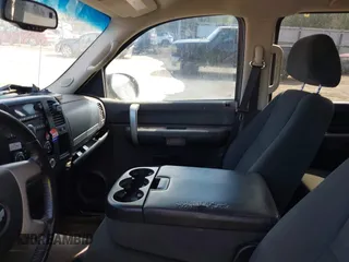 2008 Chevrolet Silverado 1500 LTZ with VIN 3GCEC13J58G278603, listed as a IAAI auction lot 41922567 with 217,240 mi miles and . Bid and sale history available at DreamBid. Image 5.