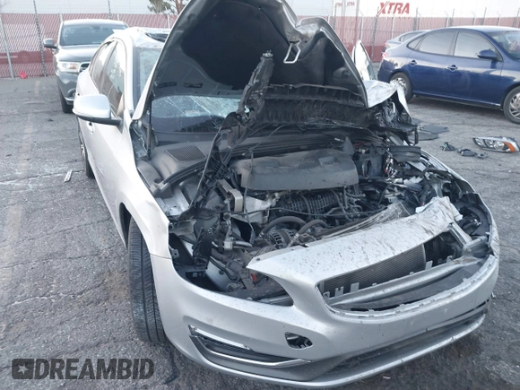 2017 Volvo S60 Inscription with VIN LYV402HK7HB133405, listed as a IAAI auction lot 41331529 with 1 mi miles. Bid and sale history available at carsss.com. Image 6.