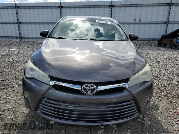 2015 Toyota Camry XLE with VIN 4T4BF1FKXFR453051, listed as a Copart auction lot 49797894 with 154,038 mi miles and Salvage Title. Bid and sale history available at DreamBid. Image 5.