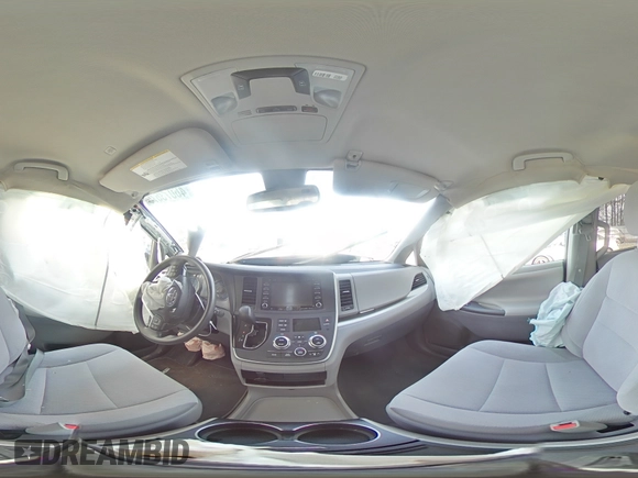 2020 Toyota Sienna LE with VIN 5TDJZ3DC2LS250972, listed as a Copart auction lot 46073675 with Not provided miles and Salvage title. Bid and sale history available at DreamBid. Image 13.