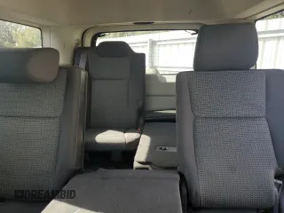 2010 Jeep Commander Sport z VIN 1J4RH4GK1AC125470, wystawiony jako Copart lot #85075094 z przebiegiem 139 328 mil mil oraz Szkoda całkowita • Salvage title. Historia ofert i sprzedaży dostępna na DreamBid. Obrazek 10.