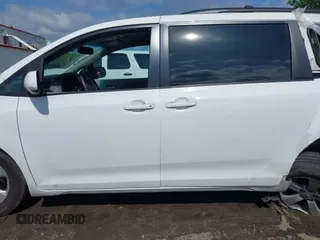 2017 Toyota Sienna LE Auto Access Seat with VIN 5TDKZ3DC7HS896262, listed as a IAAI auction lot 42147163 with 98,219 mi miles and . Bid and sale history available at DreamBid. Image 14.