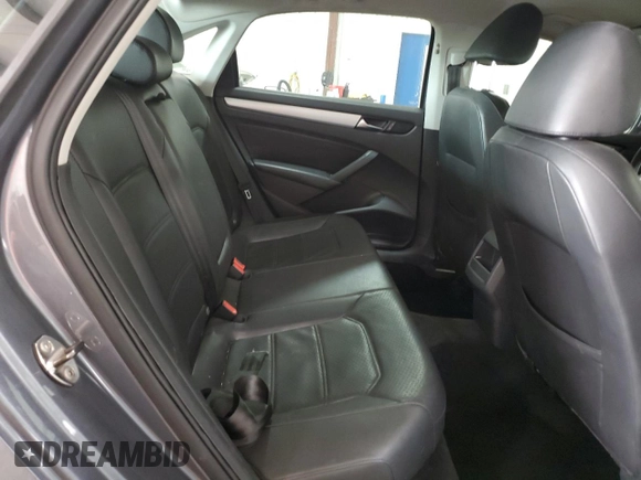 2012 Volkswagen Passat SE with VIN 1VWBH7A39CC102416, listed as a Copart auction lot 61557405 with 170,034 mi miles and Salvage title. Bid and sale history available at DreamBid. Image 10.