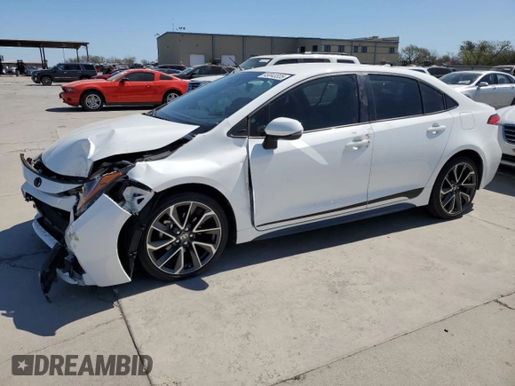 2022 Toyota Corolla SE with VIN JTDS4MCE0N3509989, listed as a Copart auction lot 49043335 with 7,670 mi miles and Salvage Title. Bid and sale history available at carsss.com. Image 1.