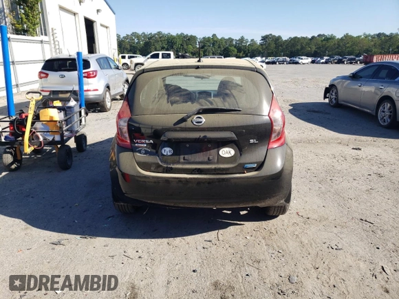 2015 Nissan Note SV z VIN 3N1CE2CP8FL427573, wystawiony jako Copart lot #56285915 z przebiegiem 101 316 mil mil oraz Szkoda całkowita • Salvage title. Historia ofert i sprzedaży dostępna na DreamBid. Obrazek 6.