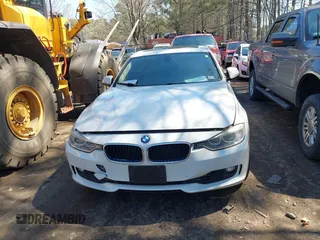 2014 BMW 3 Series 328i xDrive with VIN WBA3B3C55EJ979836, listed as a IAAI auction lot 41886624 with 140,684 mi miles. Bid and sale history available at carsss.com. Image 12.