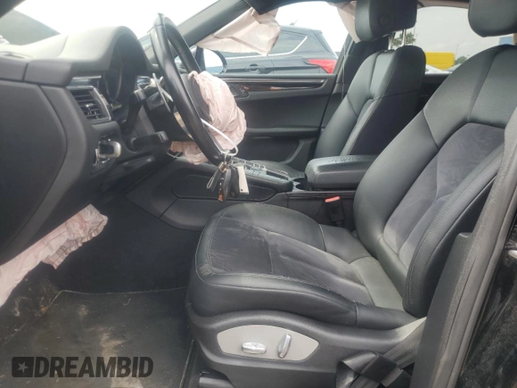 2017 Porsche Macan S with VIN WP1AB2A53HLB19299, listed as a Copart auction lot 63805575 with 104,133 mi miles and Clean title. Bid and sale history available at DreamBid. Image 7.